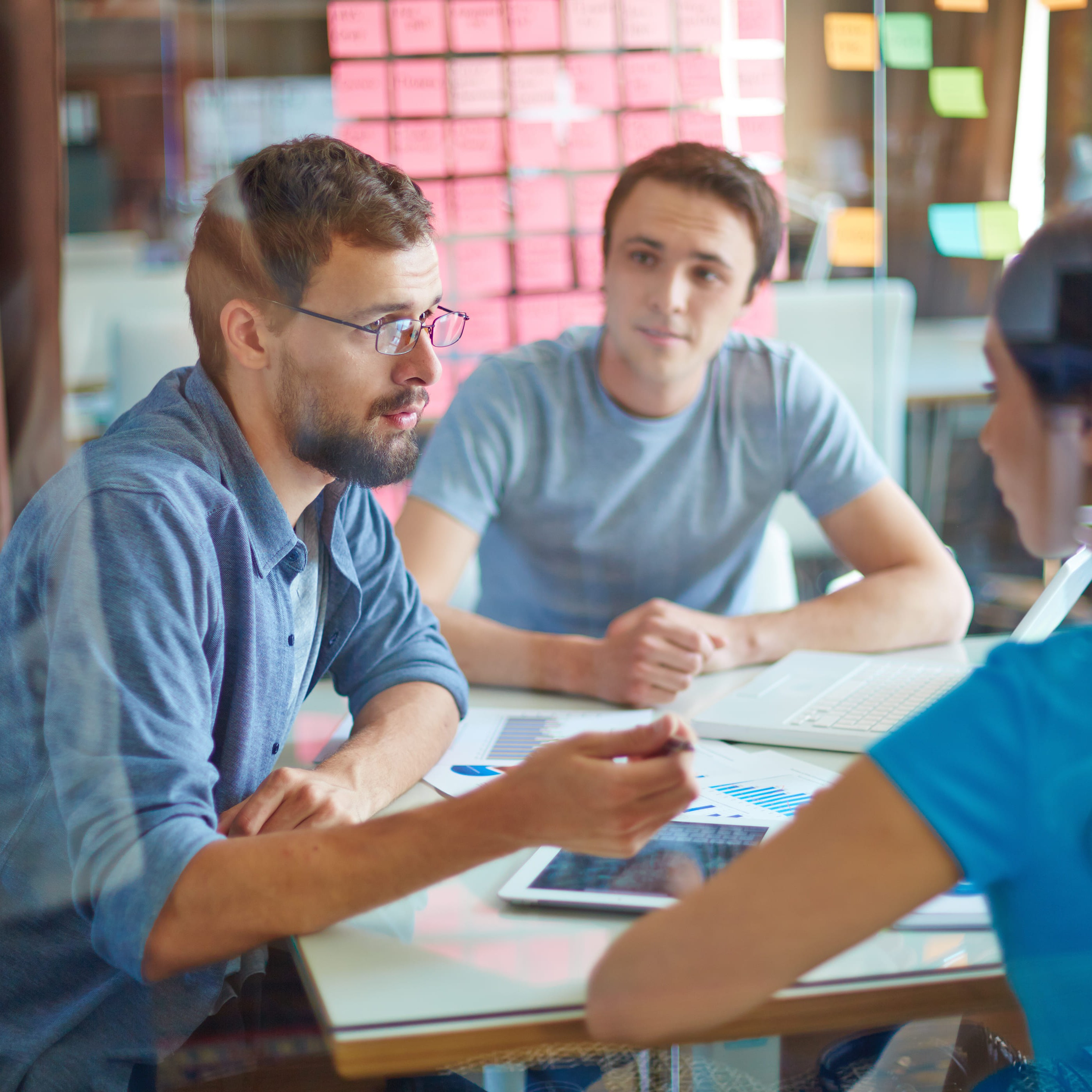 Inteligência artificial e hiperautomação: confira sobre o futuro do trabalho